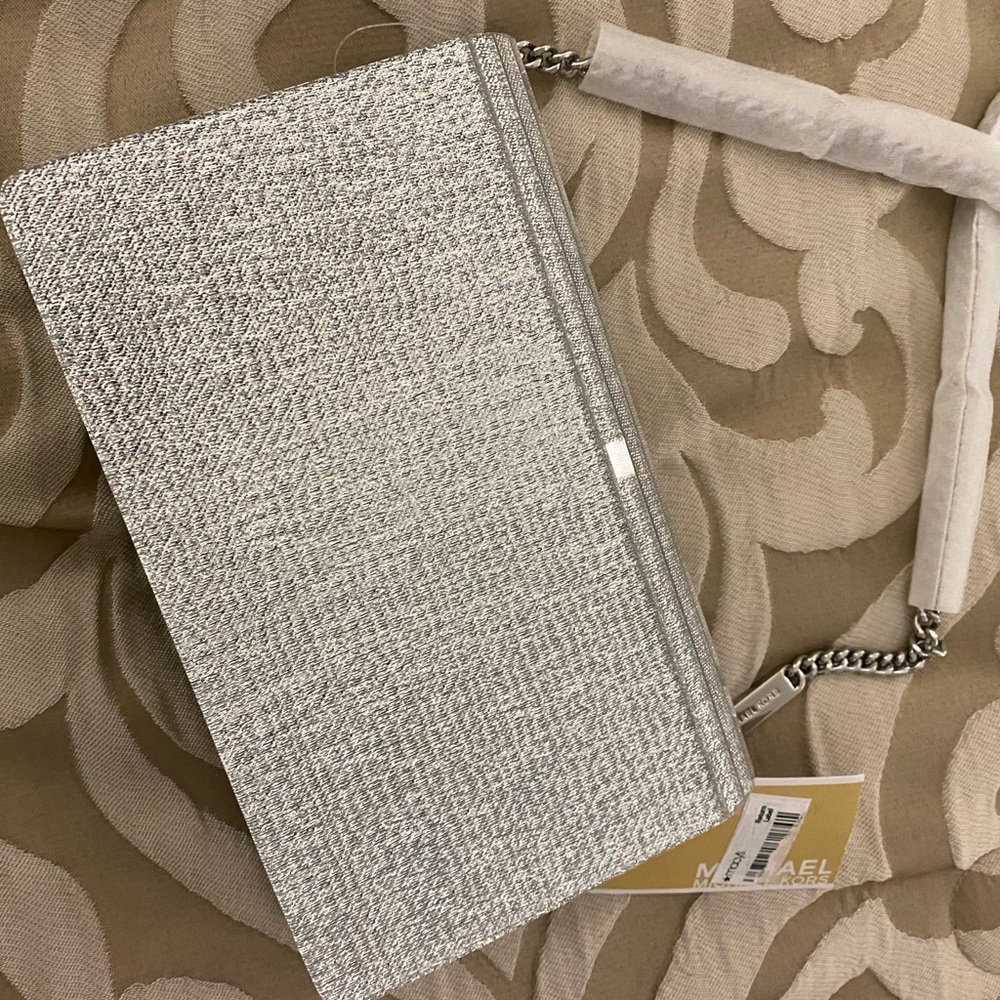 *HP* NEW MICHAEL KORS BARBARA SILVER CROSSBODY BAG - Picture 7 of 7